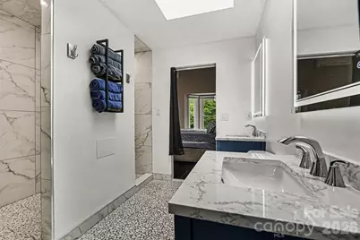 316 W 10th Street, Charlotte, NC 28202 - Photo 19