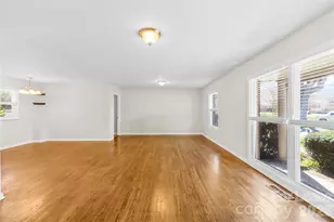 4033 Woodgreen Terrace, Charlotte, NC 28205 - Photo 5