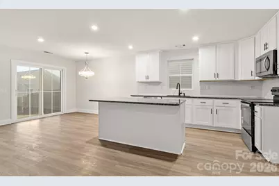 4238 Mackinnon Drive, Charlotte, NC 28214 - Photo 7
