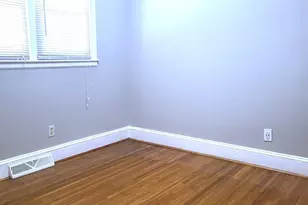 3731 Dresden Dr E, Charlotte, NC 28205 - Photo 9