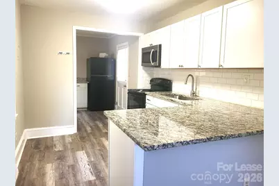 3731 Dresden Drive E, Charlotte, NC 28205 - Photo 3