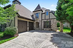 703 Sainte Rose Ln, Charlotte, NC 28226 - Photo 1