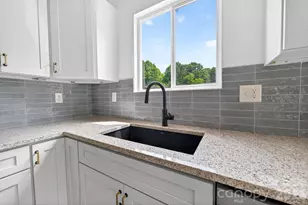 402 Pine Grove Ave, Cherryville, NC 28021 - Photo 15