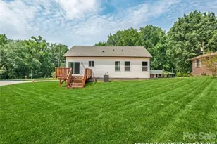 402 Pine Grove Ave, Cherryville, NC 28021 - Photo 5