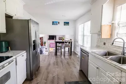 2545 Cedarwild Road, Charlotte, NC 28212 - Photo 13