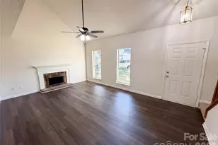 4720 Topsail Ct, Charlotte, NC 28212 - Photo 11