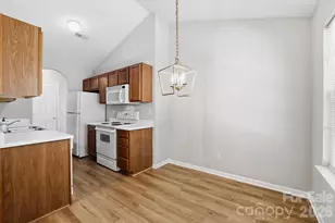 7616 Silver Arrow Dr, Charlotte, NC 28273 - Photo 21