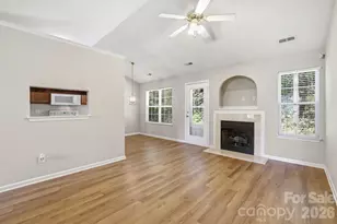 7616 Silver Arrow Dr, Charlotte, NC 28273 - Photo 5