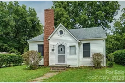 431 W Statesville Avenue, Mooresville, NC 28115 - Photo 1