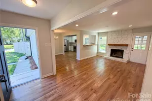 4554 Strangford Ave, Charlotte, NC 28215 - Photo 3