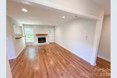 4554 Strangford Avenue, Charlotte, NC 28215 - Photo 9