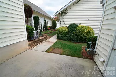 1077 Woodglen Lane, Matthews, NC 28104 - Photo 13