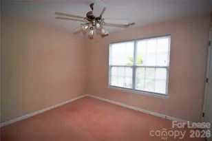1077 Woodglen Ln, Matthews, NC 28104 - Photo 11