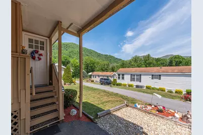 4 Levi Downs, Maggie Valley, NC 28751 - Photo 3