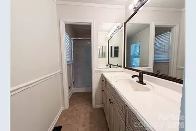 6727 Glenmoor Drive, Charlotte, NC 28214 - Photo 11