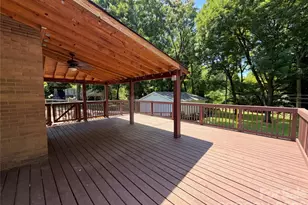 6727 Glenmoor Dr, Charlotte, NC 28214 - Photo 17