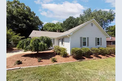 6727 Glenmoor Drive, Charlotte, NC 28214 - Photo 1