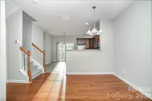 11033 Ardglass Ct, Charlotte, NC 28213 - Photo 7