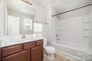 11033 Ardglass Ct, Charlotte, NC 28213 - Photo 15