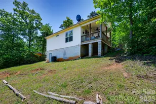 419 Travelers Rest Ln, Rutherfordton, NC 28139 - Photo 7