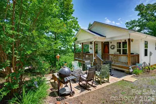 419 Travelers Rest Ln, Rutherfordton, NC 28139 - Photo 3
