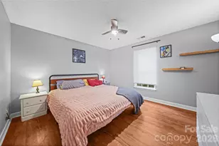 1309 Winding Branch Ct, Charlotte, NC 28216 - Photo 17
