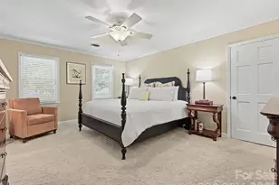 7933 Sunnyvale Ln, Charlotte, NC 28210 - Photo 17