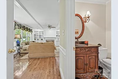 7933 Sunnyvale Lane, Charlotte, NC 28210 - Photo 9