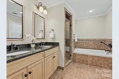 7933 Sunnyvale Lane, Charlotte, NC 28210 - Photo 19