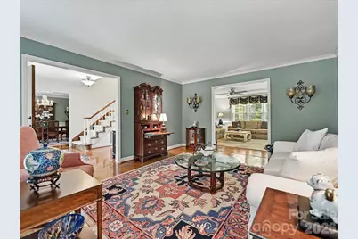 7933 Sunnyvale Lane, Charlotte, NC 28210 - Photo 5