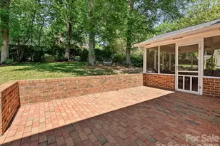 7933 Sunnyvale Ln, Charlotte, NC 28210 - Photo 31