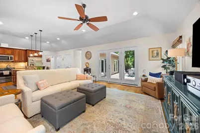 6 Honeysuckle Woods, Lake Wylie, SC 29710 - Photo 11