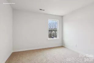 662 13th Ave Dr NE, Hickory, NC 28601 - Photo 15