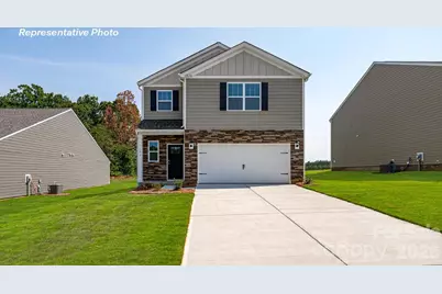 662 13th Avenue Drive NE, Hickory, NC 28601 - Photo 1