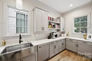 1525 Lynway Dr, Charlotte, NC 28203 - Photo 15