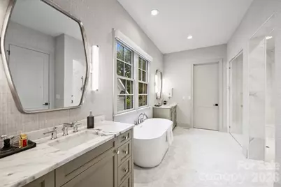1525 Lynway Drive, Charlotte, NC 28203 - Photo 25