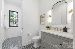 3028 Eastham Ln, Charlotte, NC 28209 - Photo 17