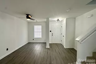 340 Zander Woods Ct, Mount Holly, NC 28120 - Photo 7