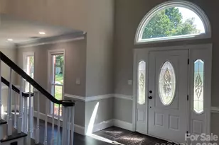 3009 Planters Walk Ct, Charlotte, NC 28210 - Photo 11