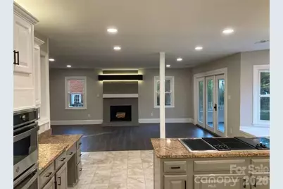 3009 Planters Walk Court, Charlotte, NC 28210 - Photo 15