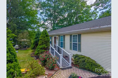 90, 60 & 132 Hennessee Street, Clyde, NC 28721 - Photo 5