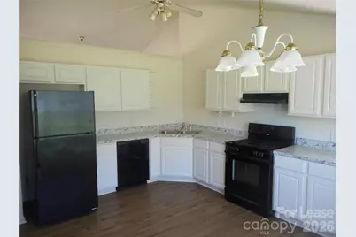 5901 Meadow Hill Drive, Charlotte, NC 28212 - Photo 3