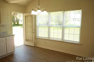 5901 Meadow Hill Dr, Charlotte, NC 28212 - Photo 7