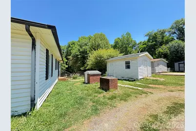 704 Morningside Drive, Mount Holly, NC 28120 - Photo 3