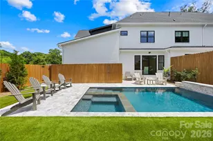 3856 Moultrie St, Charlotte, NC 28209 - Photo 9