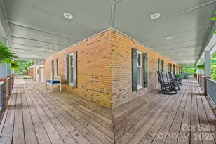 16105 Langston Dr, Charlotte, NC 28278 - Photo 5