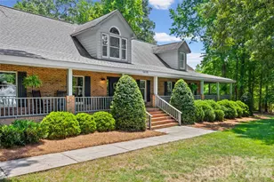 16105 Langston Dr, Charlotte, NC 28278 - Photo 3