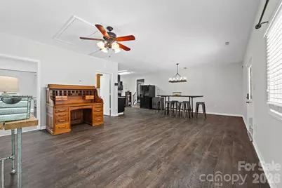 16105 Langston Drive, Charlotte, NC 28278 - Photo 31