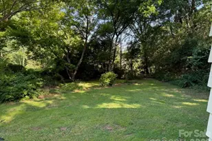 2028 Ferncliff Rd, Charlotte, NC 28211 - Photo 3