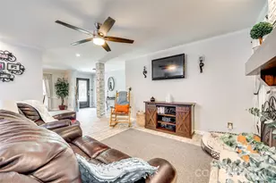 1325 Bucknell Ave, Gastonia, NC 28054 - Photo 13